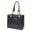 788b3a2f-57d4-4a9a-8120-5ec6caf3308f Essential Tote Archicannage Quilt Calfskin Small (pari al nuovo)