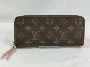 ca1a759f-374d-4f27-94cd-949d9cfa7968 Clemence Wallet Monogram Canvas (pari al nuovo)