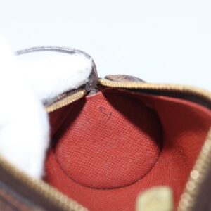Louis Vuitton Papillon Pochette Damier